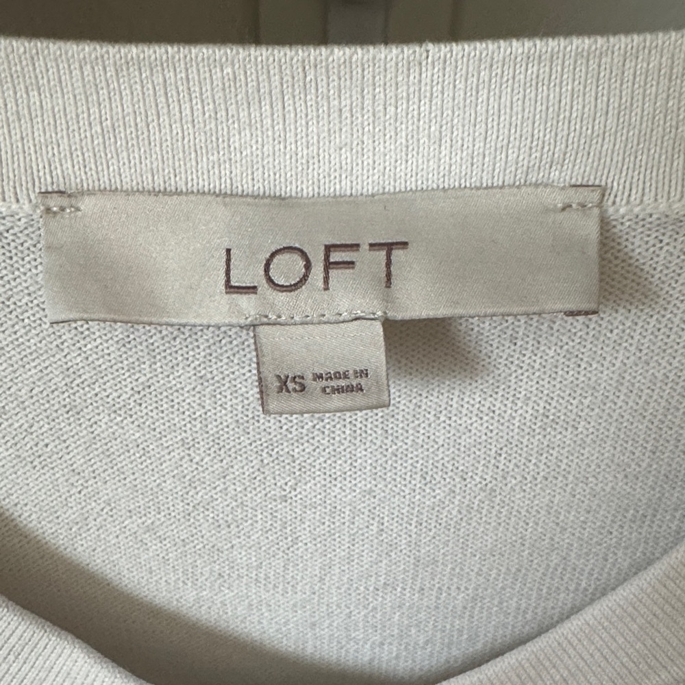 LOFT Women's Cream Button-Up 3/4 Length Sleeve Cardigan - Picture 2 of 4